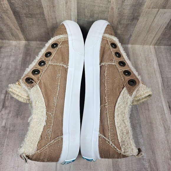 Blowfish Womans Size 7 Malibu Slip On Faux Suede & Fur Sneakers Shoes - Picture 6 of 8